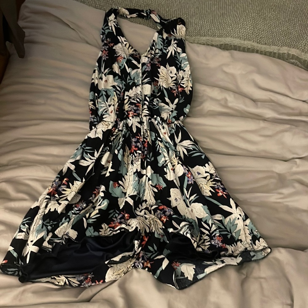 Backless romper